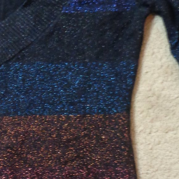 $5ifbundle3 Express v neck striped sweater with metallic accents size XS - Picture 7 of 12